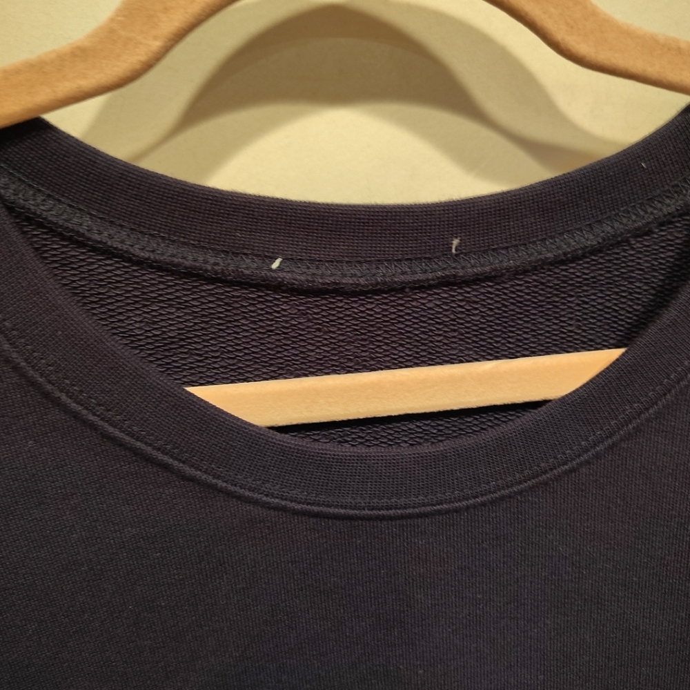 Kate Spade New York Women's Navy Ruffle Detail Graphic Logo Sweatshirt Sz XXL - Picture 2 of 6